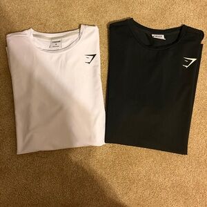 Black and white GymShark T-Shirt bundle